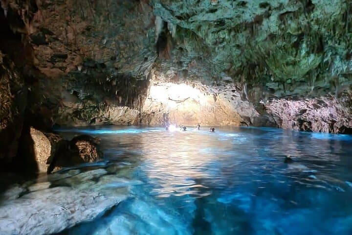 Crystal Clear Cave Snorkeling in Parque Nacional Cotubanamá photo 4