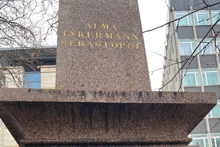 Birmingham Scavenger Hunt: Interactive Urban Walking Tour Through St. Philip's and the Museum photo 2
