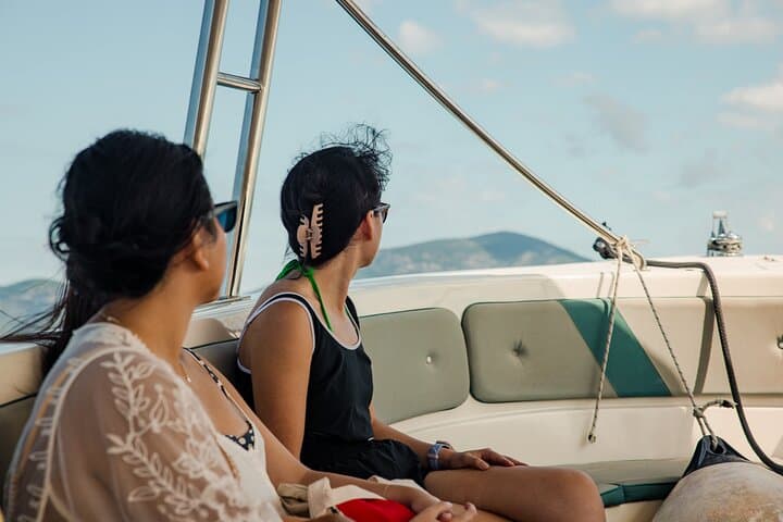 Blue Cave, Stiniva & Hvar: Full-Day Blue Lagoon Boat Trip from Split photo 2