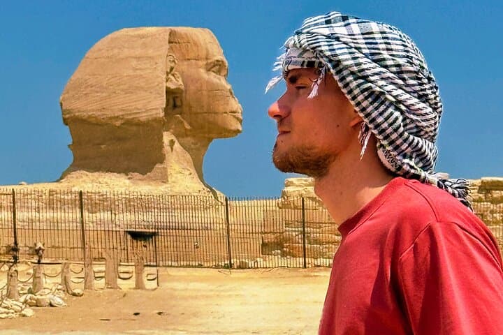 Hurghada to Giza: Day Trip to the Great Pyramids, Sphinx & Local Giza Tour photo 5