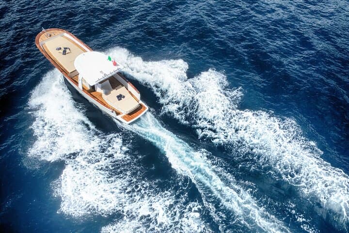 Private Boat Excursion Along the Amalfi Coast — Positano to Amalfi Day Cruise