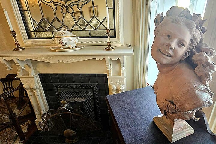 Blue Painted Lady Interior Tour: Historic San Francisco Victorian Home Experience photo 4
