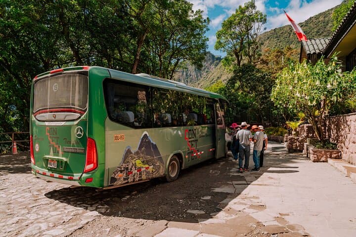 Machu Picchu Official Bus: Quick, Reliable Ascent from Aguas Calientes
