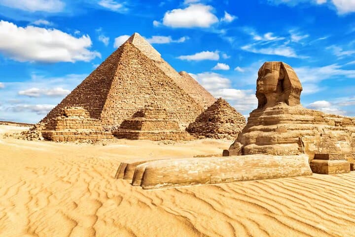 Cairo in a Day: Pyramids, Sphinx & Egyptian Museum from Sharm El Sheikh photo 3