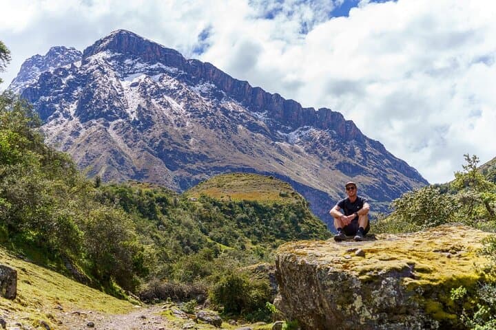 4-Day Lares Trek to Machu Picchu: High-Altitude Andean Journey photo 3