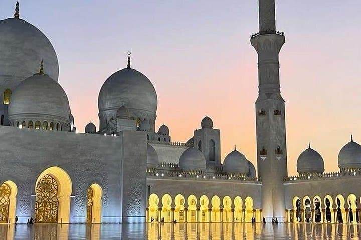 Full-Day Abu Dhabi City Tour: Sheikh Zayed Mosque, Emirates Palace & Etihad Towers photo 4