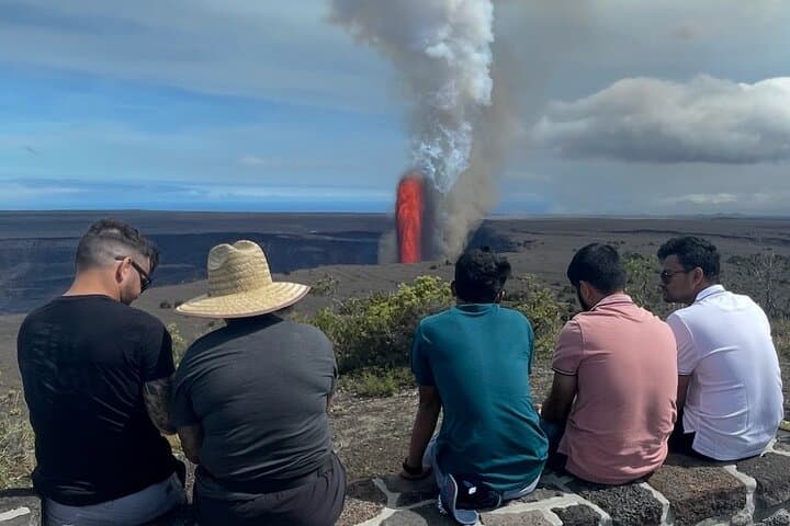 Big Island Highlights: Kīlauea Volcano, Rainbow Falls & Punaluʻu Black Sand Beach Day Tour photo 5