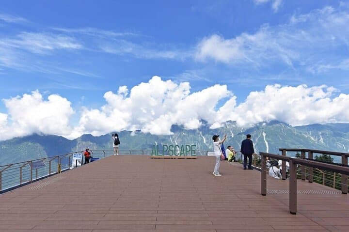 Shin-Hotaka Ropeway & Hida Great Stalactite Cave: Double-Decker Cable Car to the Northern Alps photo 6