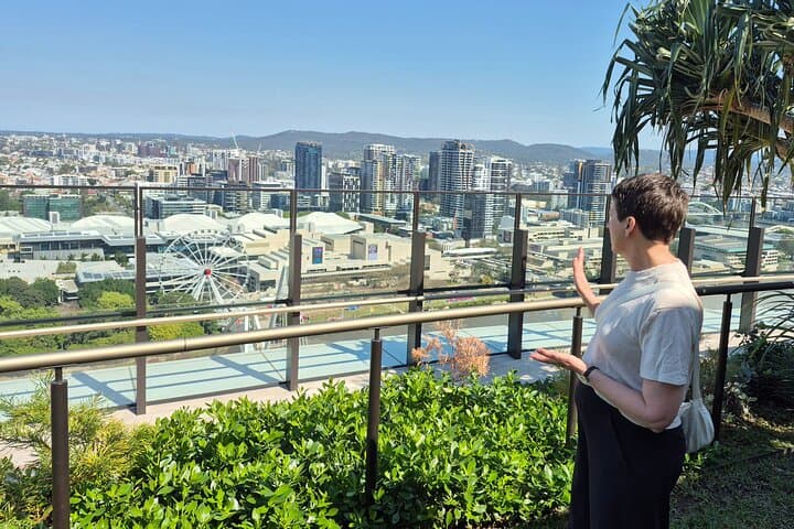 Brisbane at War Walking Tour — Explore WWII Sites in the CBD photo 2