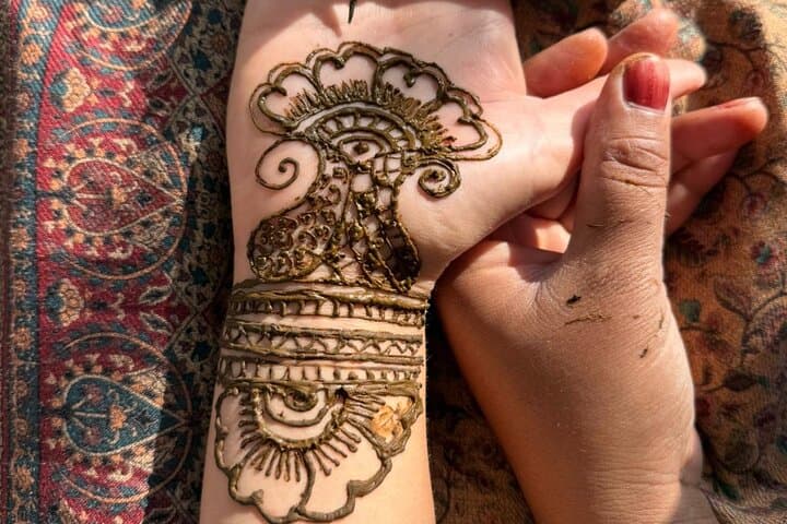 Traditional Henna Workshop at Om Homestay — Hands-On Mehndi in Rishikesh photo 5