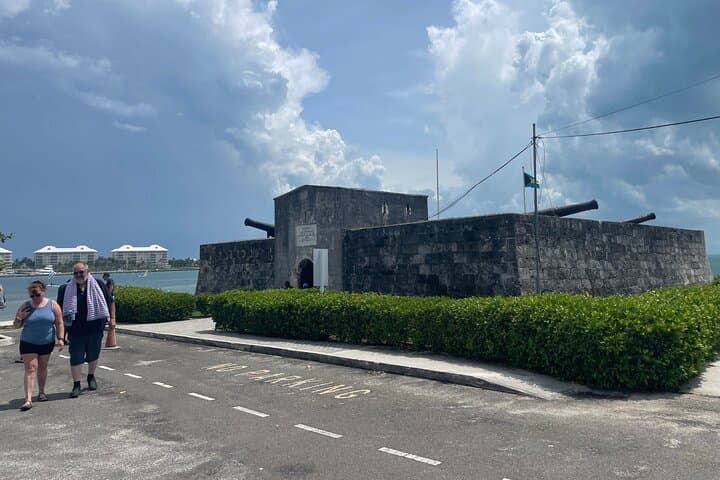 Nassau Private Highlights: Atlantis, Queen's Staircase & Local Flavors Tour photo 4