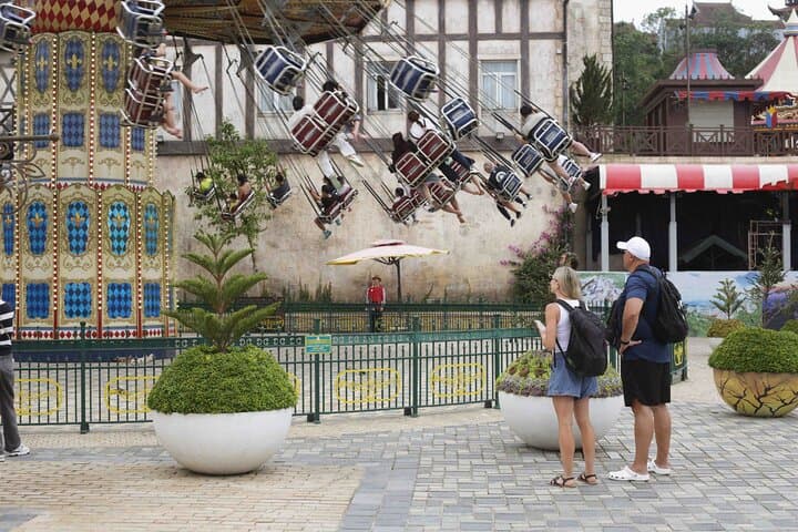 Ba Na Hills & Golden Bridge Private Tour from Hoi An — Cable Car, French Village & Fantasy Park photo 4
