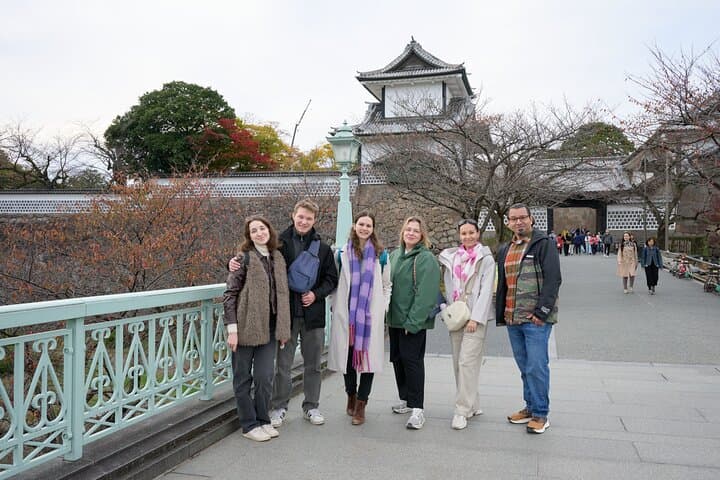 Kenrokuen & Kanazawa Castle Guided Walk: History, Highlights, and Practical Tips photo 2