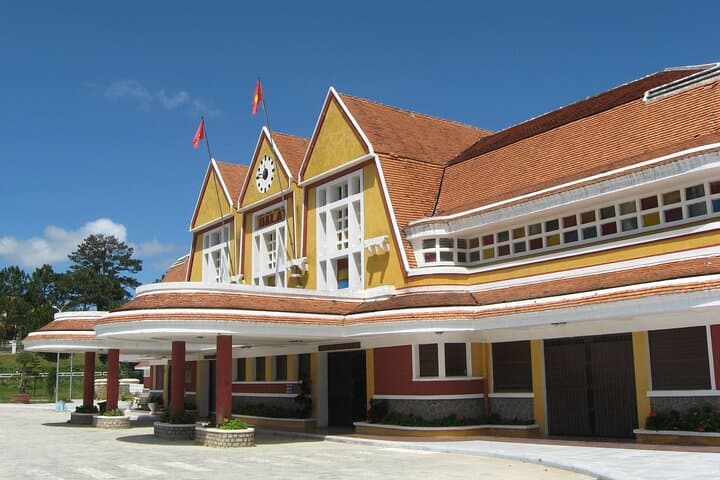 Full-Day Da Lat City Tour: Crazy House, Datanla Waterfall & Linh Phuoc Pagoda photo 5