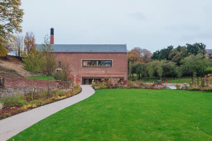 Glenkinchie Distillery Flavour Journey — Lowland Whisky Tasting Near Edinburgh photo 4