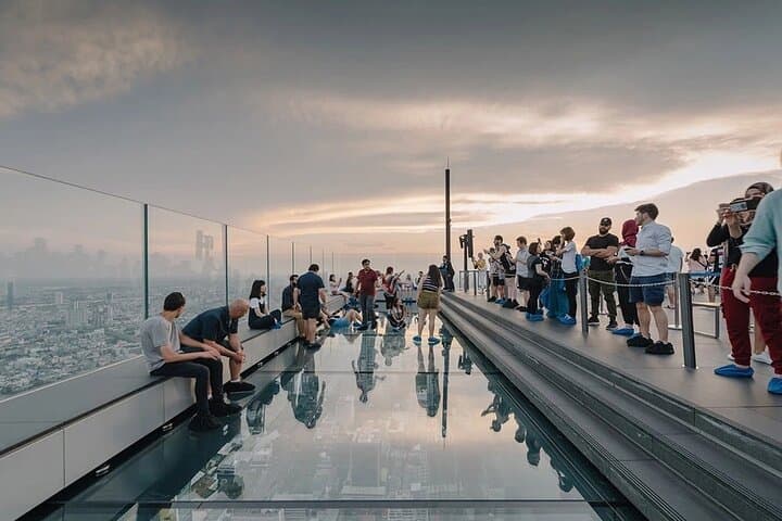 Mahanakhon SkyWalk: Bangkok 360° Rooftop Experience and SkyVerse Exhibits photo 4