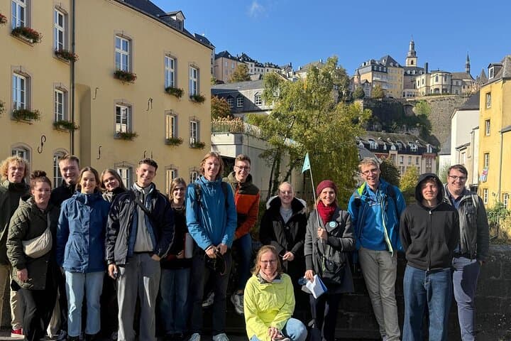 Christmas Stroll Through Luxembourg City: Festive Walking Tour & Local Tastes