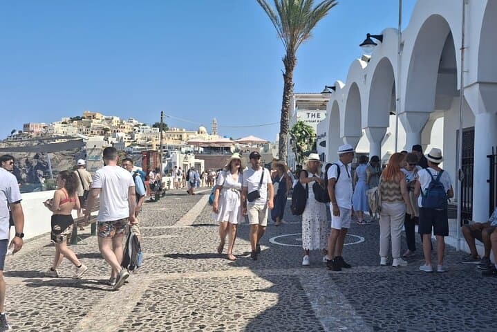 Caldera Views & Blue Domes: Small-Group Santorini Tour for Cruise Visitors photo 2
