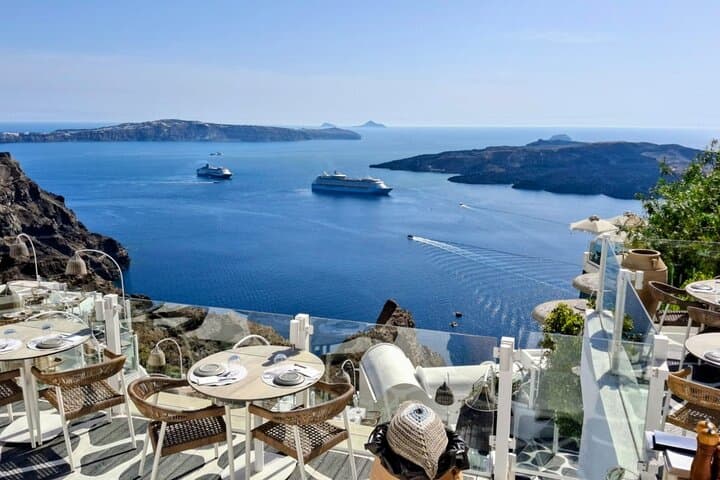 Caldera Views & Blue Domes: Small-Group Santorini Tour for Cruise Visitors photo 5