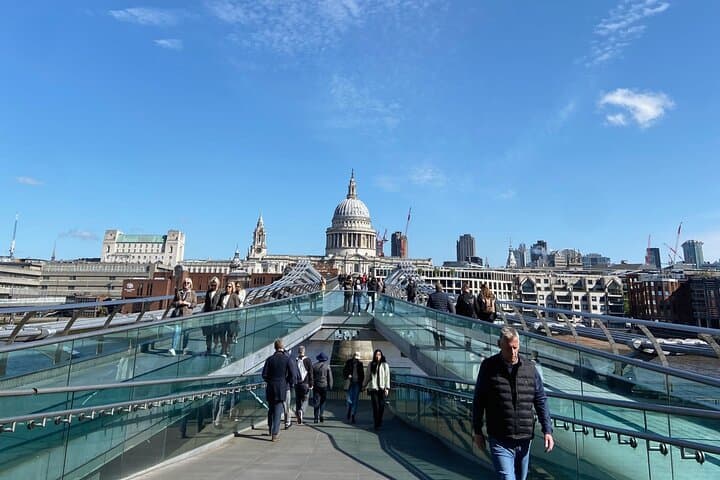 Off the Beaten Track: St Pauls, Southwark & Shakespeare Walking Tour London photo 2