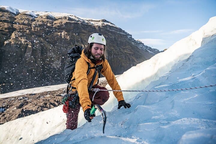 4-Hour Glacier Ice Climbing from Skaftafell — Vatnajökull Ice Wall Adventure photo 4