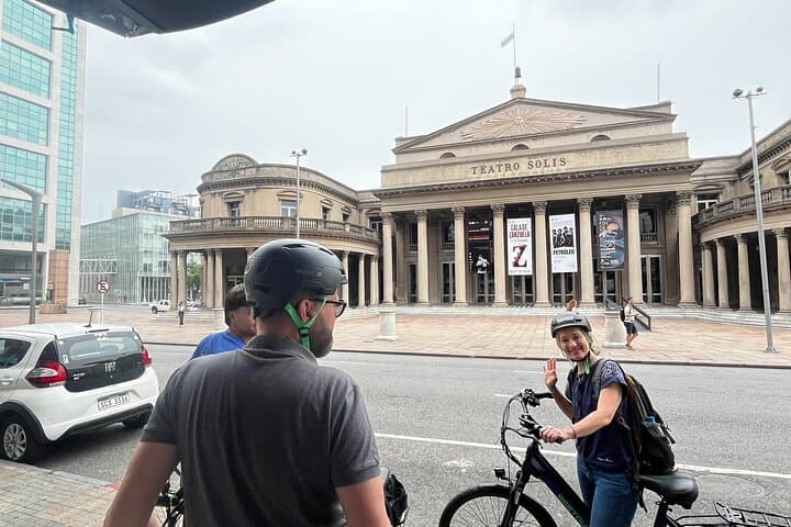 Montevideo E-Bike Tour: Historic Center & Rambla in 90 Minutes photo 4