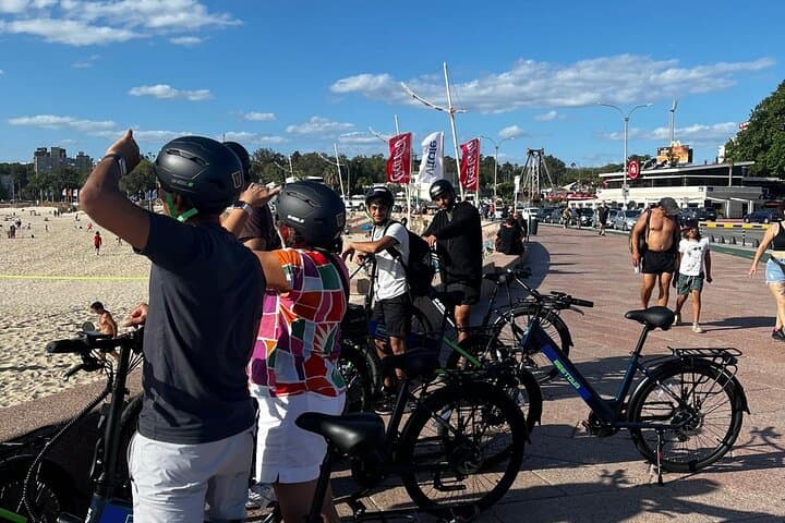 Montevideo E-Bike Tour: Historic Center & Rambla in 90 Minutes photo 6
