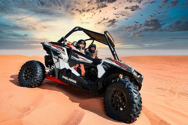Dubai Evening Desert Safari: Dune Bashing, BBQ & Live Shows at Sunset