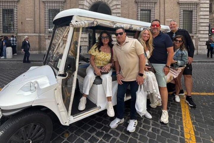 Rome by Electric Golf Cart: Private 3-Hour Panoramic City Tour photo 4