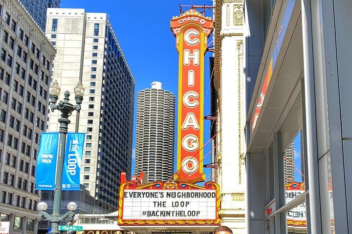 Chicago Highlights Walking Tour: Millennium Park, Riverwalk & Free Bike or Kayak photo 3