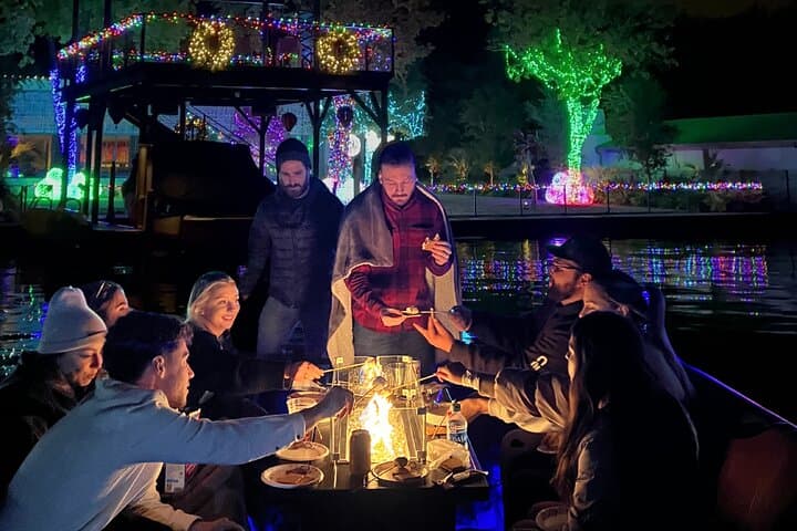 Holiday Light Cruise and S'mores Fire Pit on Lake Austin