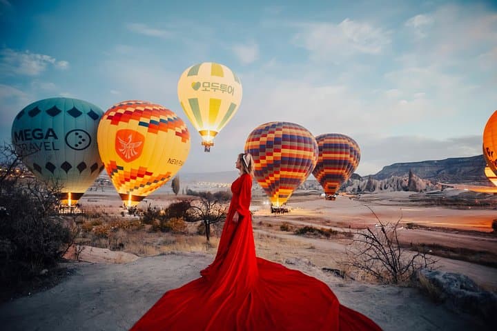 Cappadocia Flying Dress Photoshoot: Private 2-Hour Shoot in Göreme photo 2