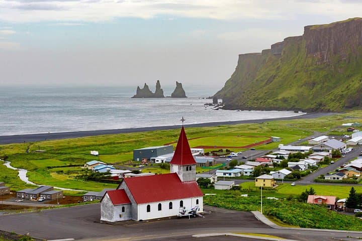 South Coast Fire & Ice: VIP Lava Show & Glacier Viewpoint — Iceland Full-Day Tour photo 1