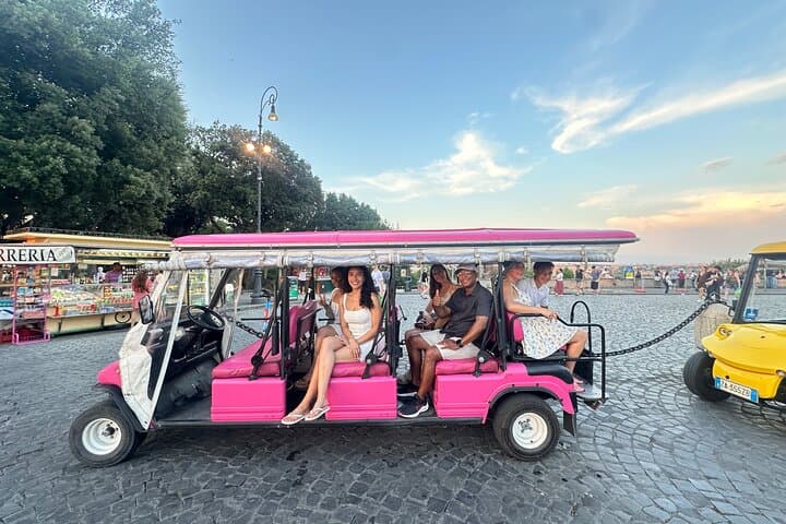 Private Rome Golf Cart Tour with Professional Photoshoot — Colosseum to Pantheon