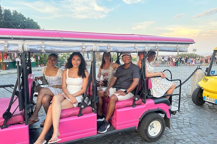 Private Rome Golf Cart Tour with Professional Photoshoot — Colosseum to Pantheon photo 6