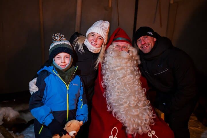 Rovaniemi Evening: Meet Santa Claus & Chase the Northern Lights photo 6