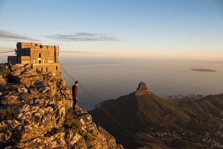 Cape Town Sunset Bus Tour with Table Mountain Ticket — Atlantic Seaboard Golden Hour photo 6