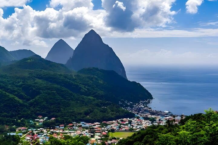 St Lucia Signature Day: Chocolate Workshop, Sulphur Mud Baths & Sugar Beach photo 3