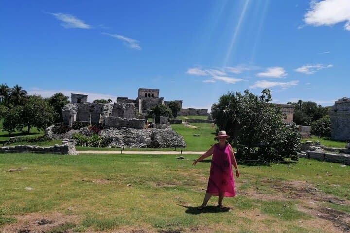 Private Guided Tour of Tulum Ruins — Cliffside History & Practical Tips photo 4