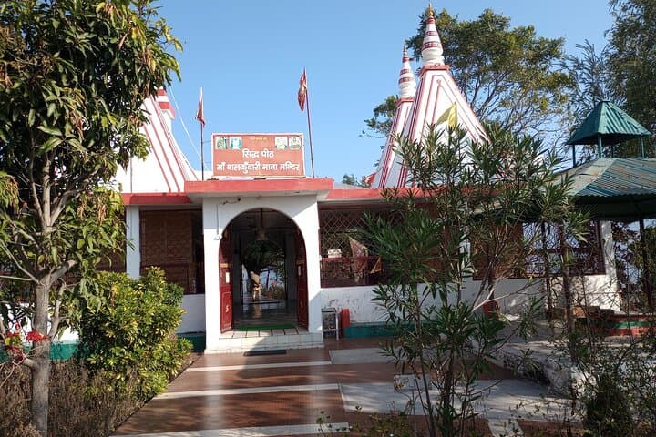 Rishikesh Balkumari Temple & Patna Waterfalls Hike — Half-Day Spiritual Trek photo 1