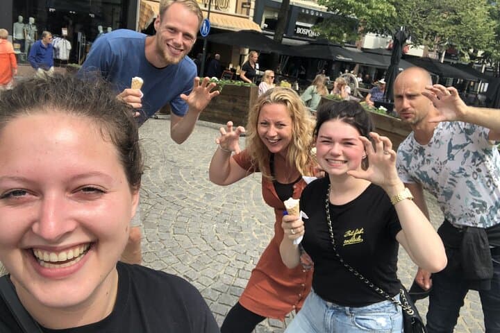 Pub Trail Deventer: City Scavenger Hunt and Pub Games photo 2
