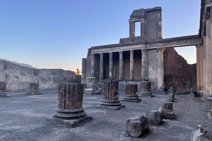 Skip-the-Line Pompeii Guided Tour and Vineyard Lunch from Naples photo 5
