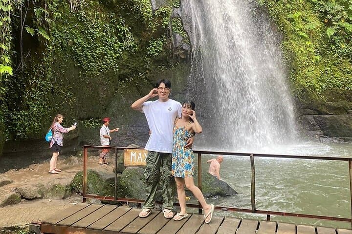 Ubud Essentials: Temple Rituals, Rice-Terrace Walks & Jungle Waterfall Swim photo 4