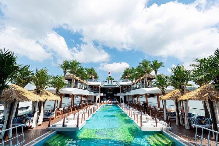 Luxury Day Cruise in Ha Long Bay: Dolphin Modern Experience photo 2
