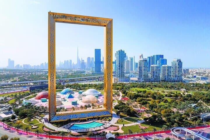 Full-Day Private Chauffeur Tour in Dubai — Personalized City Driving Experience photo 2