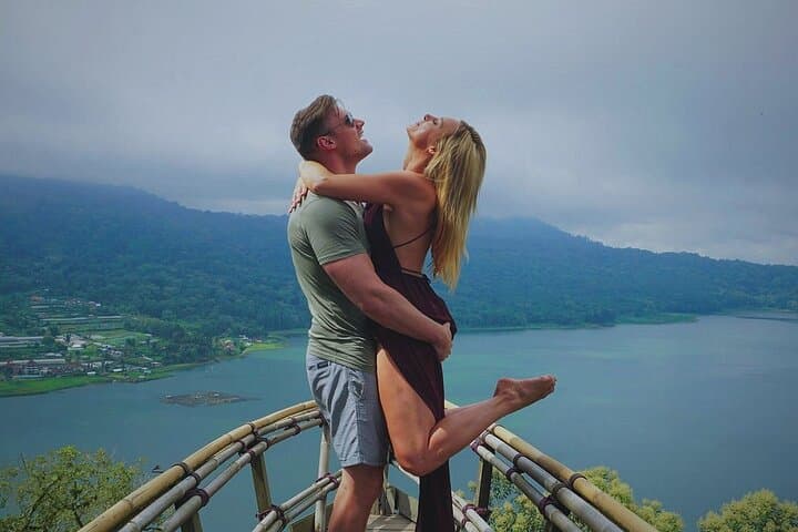 North Bali Expedition — Dolphin Sunrise, Banjar Hot Springs & Wanagiri Views photo 5