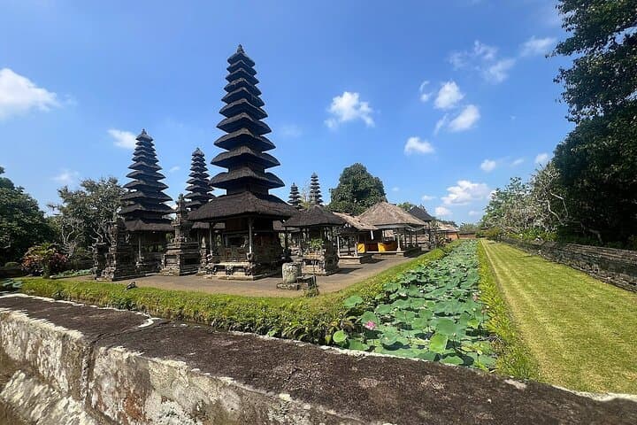 Bali Jungle Adventure: Swing Heaven, Sangeh Monkey Forest & Taman Ayun Temple photo 3