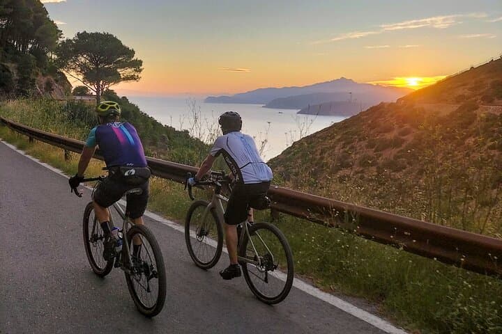 Gravel Riding Monte Calamita Elba: Coastal Mines, Pine Forests & Red Earth photo 2