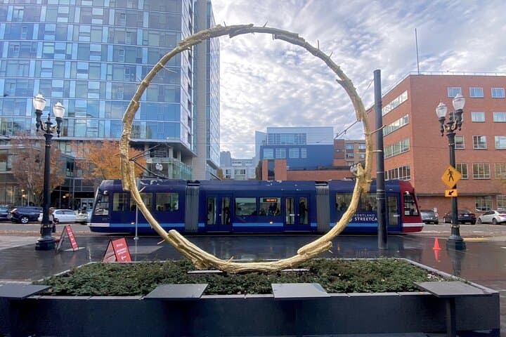 Portland Streetcar Loop: Pearl District, Slabtown & Waterfront Walking Tour