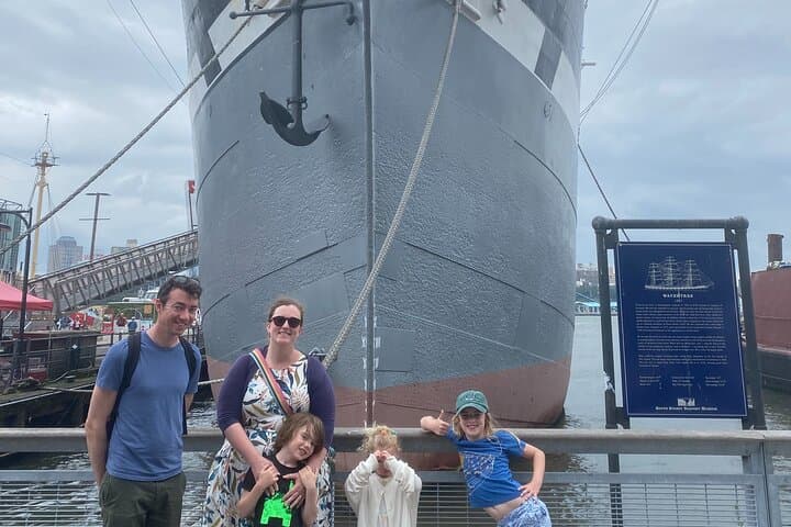 Family Scavenger Hunt in South Street Seaport — NYC Mini Quest